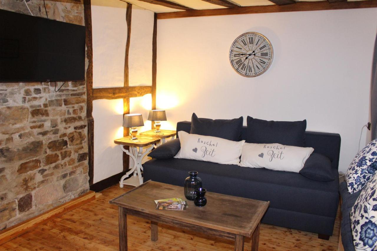 Ferienhaus Eifelstuben Mit Charme - Bauernstube Vulkaneifel - Naehe See Und Burgruine Ulmen Zewnętrze zdjęcie